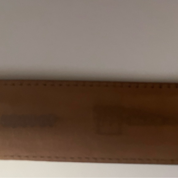 MOSCHINO belt - Black with gold hardware - Picture 9 of 10